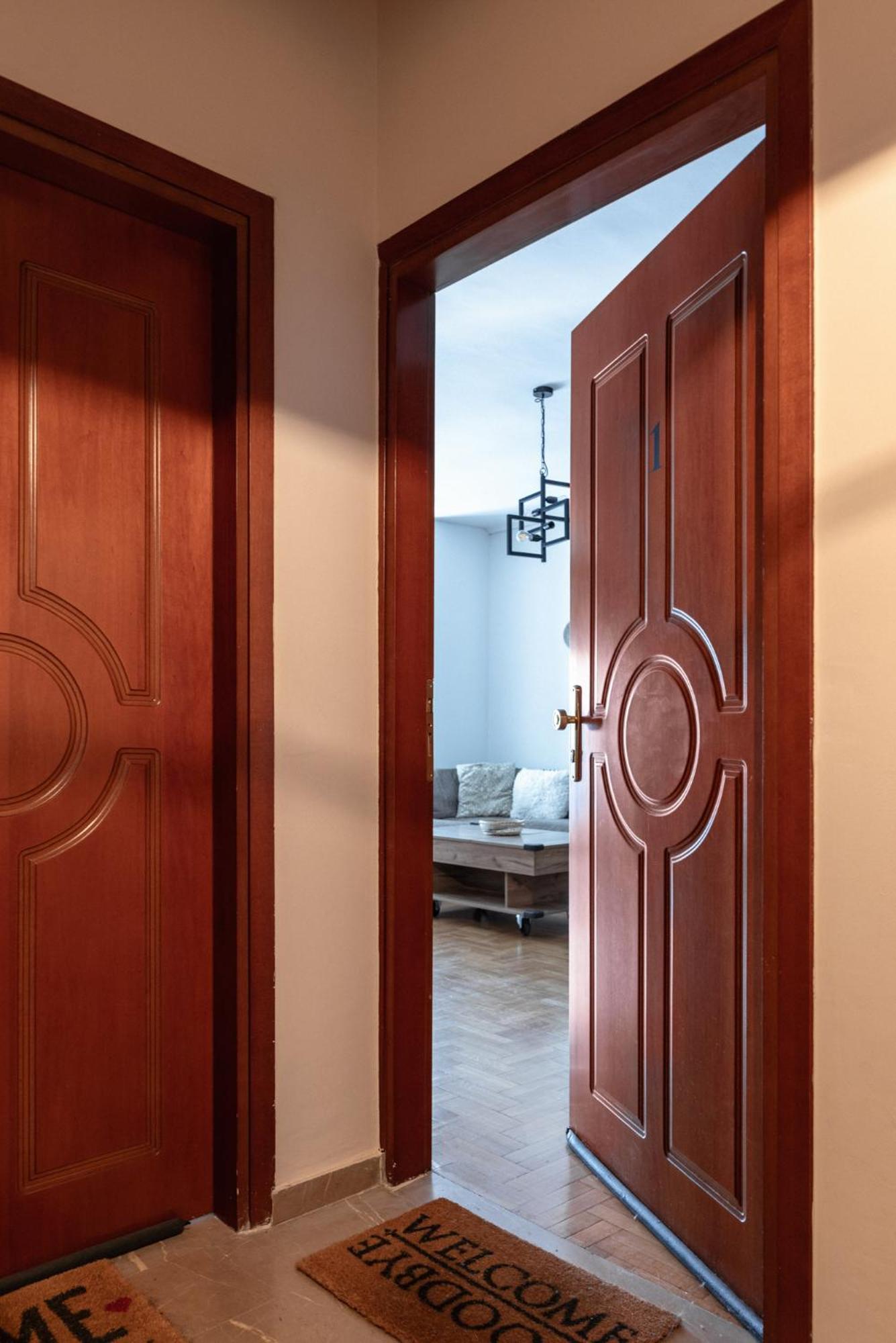 Eca Suites Tesalonika Bagian luar foto